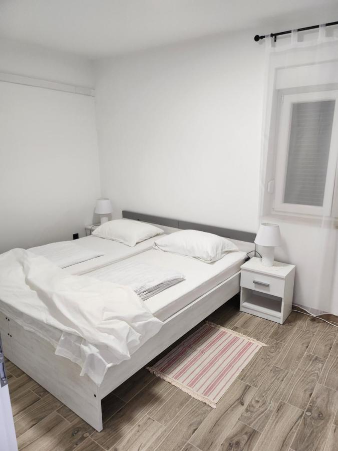 H&D Apartment 수마르틴 외부 사진