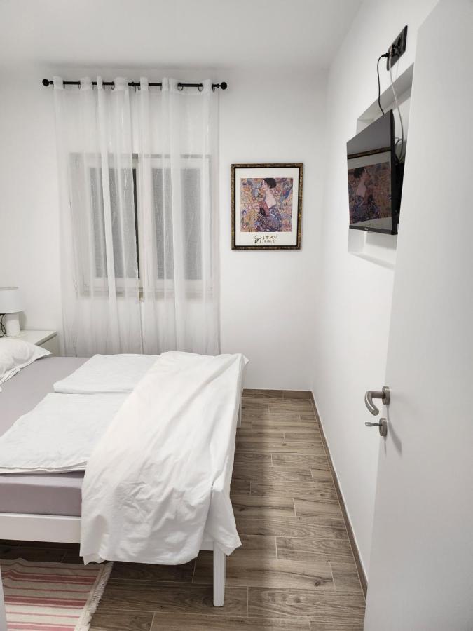 H&D Apartment 수마르틴 외부 사진